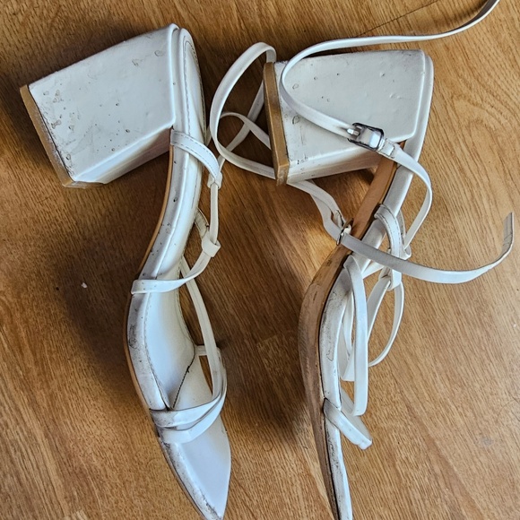 Well Worn Laced Strap White Block Chunky Heels Size 6 - Picture 4 of 6
